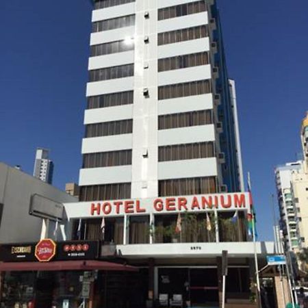 Hotel Geranium Balneário Camboriú Exteriör bild